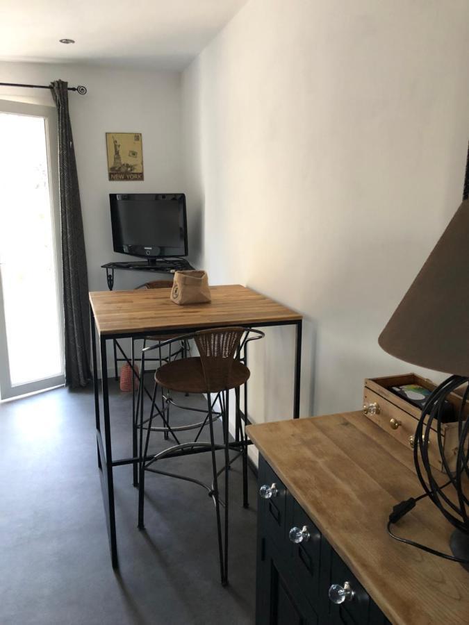 Appartement Ferigoules #Festivalavignon à Entraigues-sur-la-Sorgue Extérieur photo